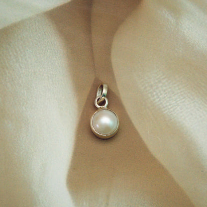 Pearl Pendant in 925 Silver | Natural & Certified |  Unisex Both for Men & Women